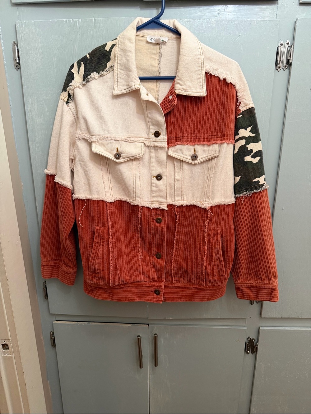 Distressed Colorblock Button-Down Shirt Jacket - Rust & Cream